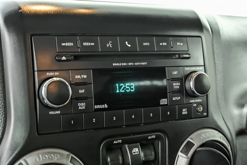 2014 Jeep JK Wrangler - Image 24 of 28
