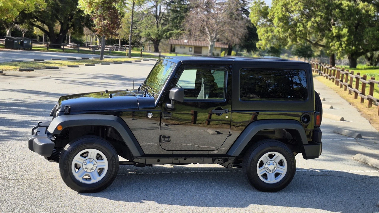2014 Jeep JK Wrangler - Image 26 of 31