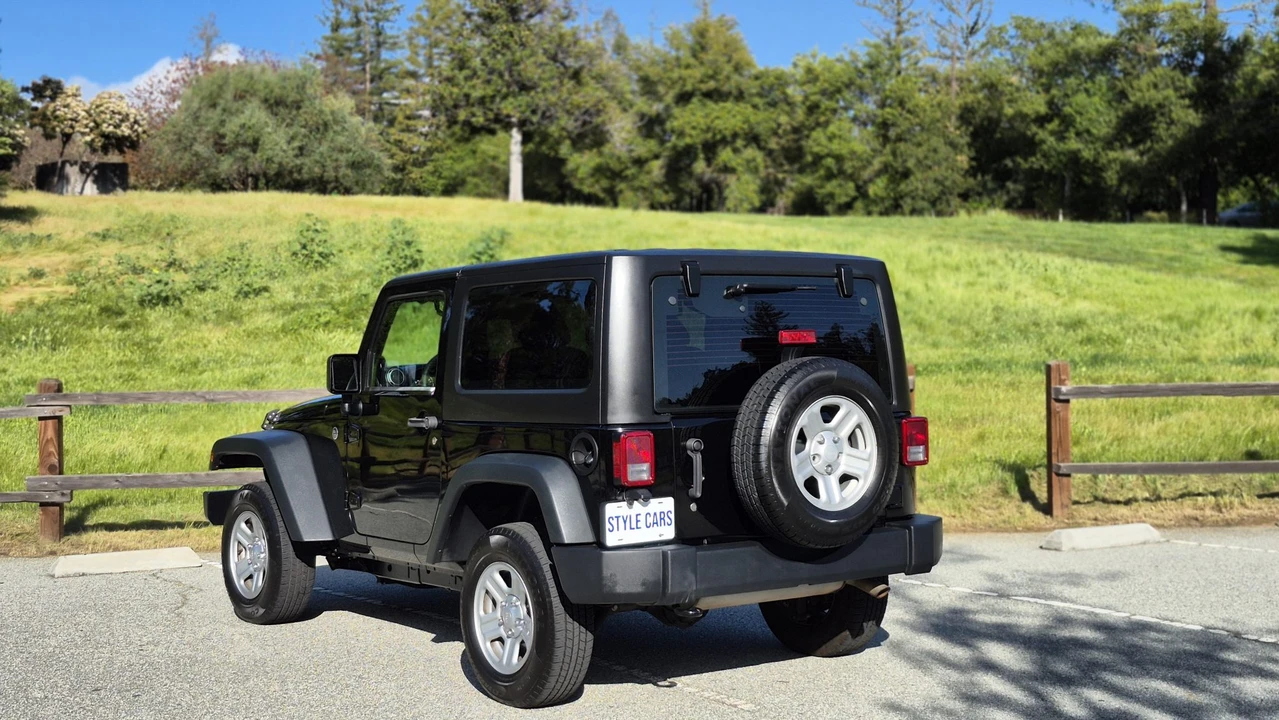 2014 Jeep JK Wrangler - Image 23 of 31