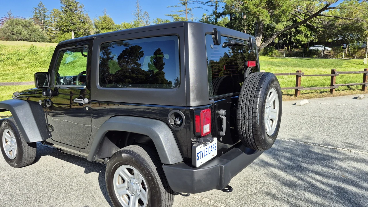 2014 Jeep JK Wrangler - Image 30 of 31