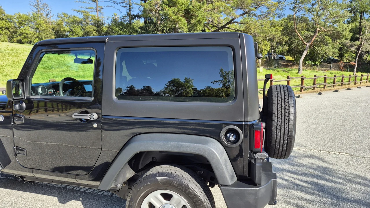 2014 Jeep JK Wrangler - Image 29 of 31