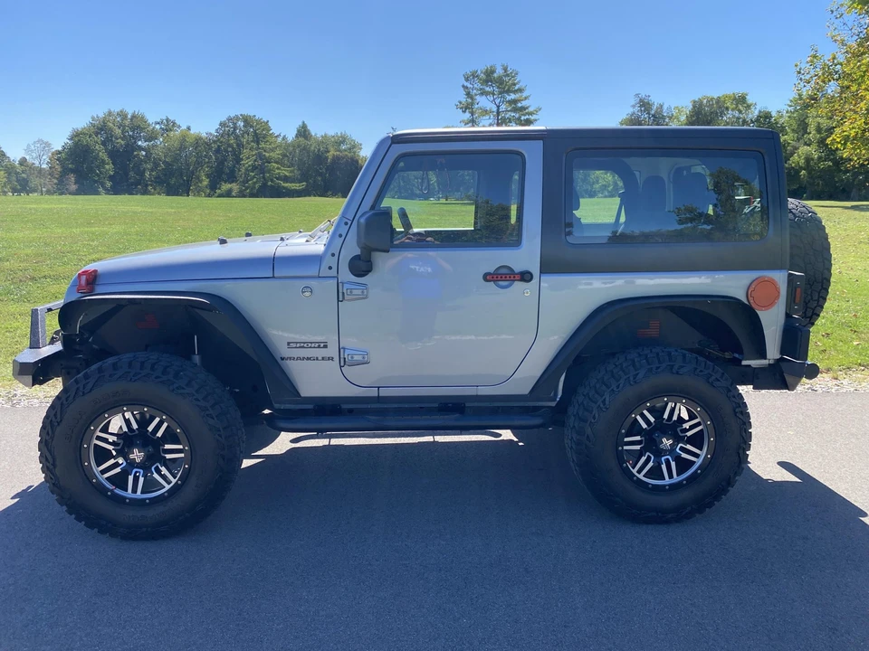 2014 Jeep JK Wrangler - Image 4 of 31