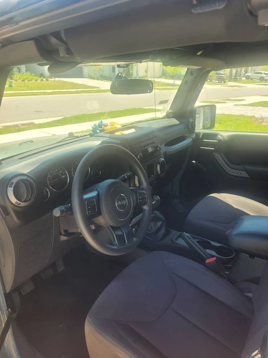 2014 Jeep - Image 6 of 7