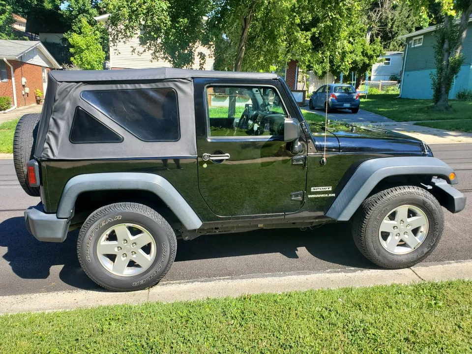 2014 Jeep JK Wrangler - Image 2 of 5
