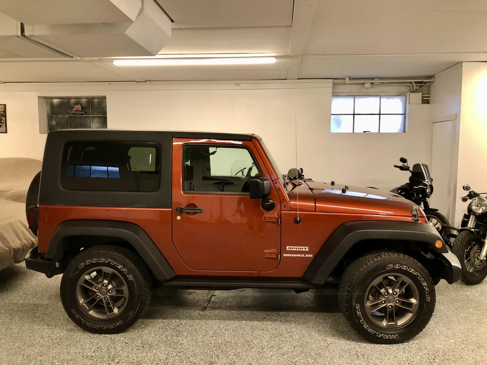 2014 Jeep JK Wrangler - Image 18 of 31