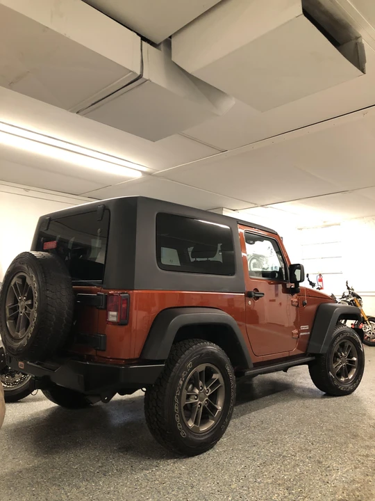 2014 Jeep JK Wrangler - Image 17 of 31