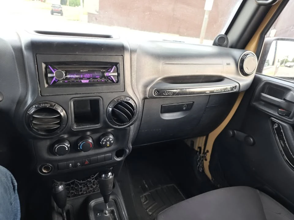 2014 Jeep JK Wrangler - Image 19 of 20