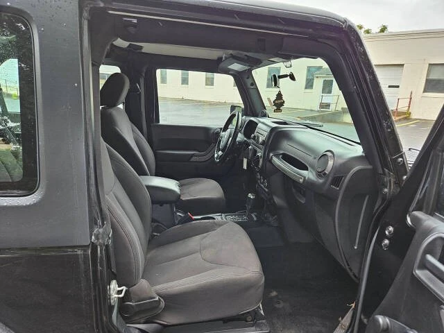 2014 Jeep JK Wrangler - Image 17 of 20