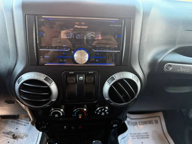 2014 Jeep JK Wrangler - Image 17 of 20