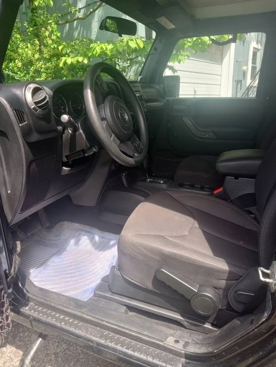 2014 Jeep JK Wrangler - Image 3 of 5