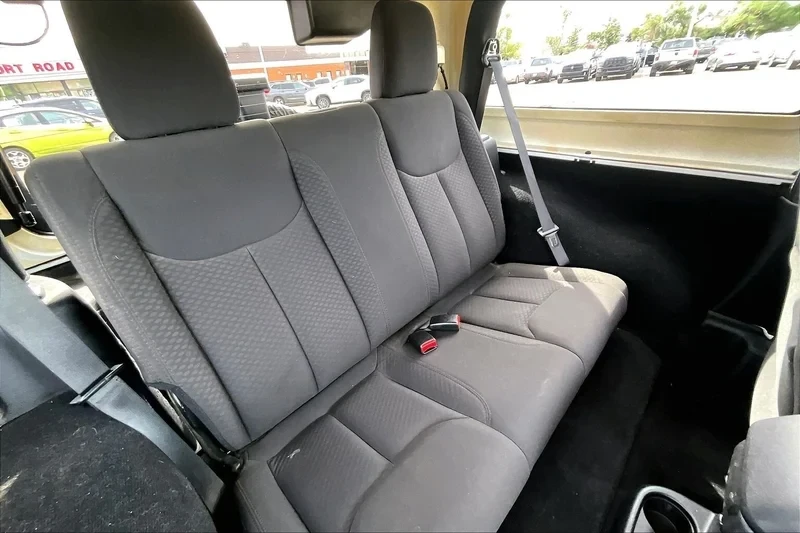 2014 Jeep JK Wrangler - Image 7 of 8