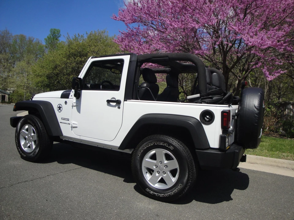 2014 Jeep JK Wrangler - Image 27 of 31