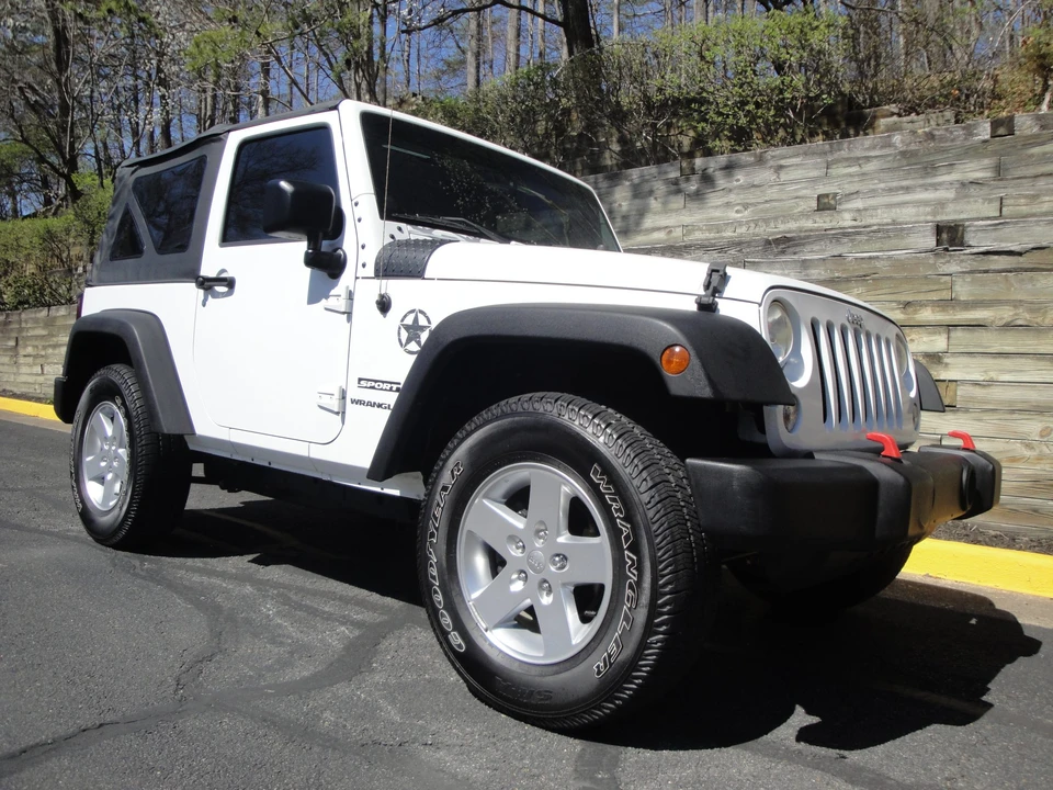 2014 Jeep JK Wrangler - Image 14 of 31