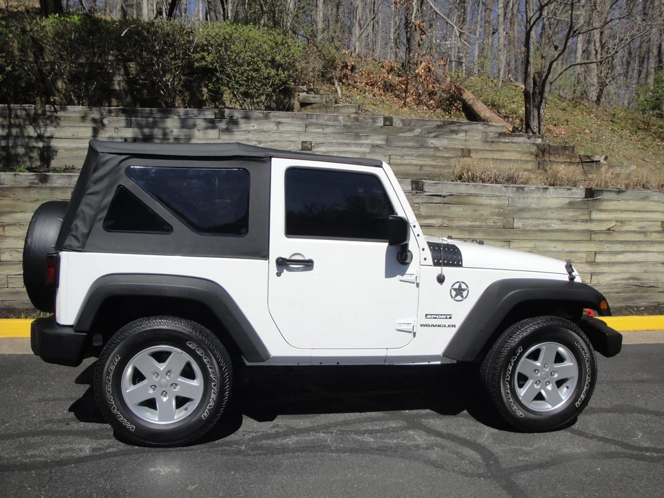 2014 Jeep JK Wrangler - Image 8 of 31