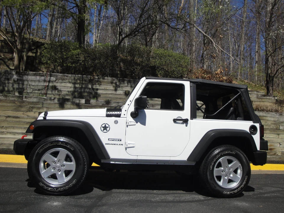 2014 Jeep JK Wrangler - Image 25 of 31