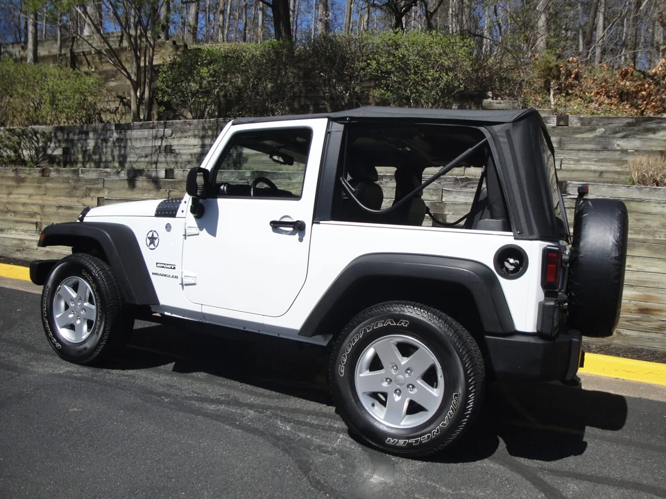 2014 Jeep JK Wrangler - Image 26 of 31