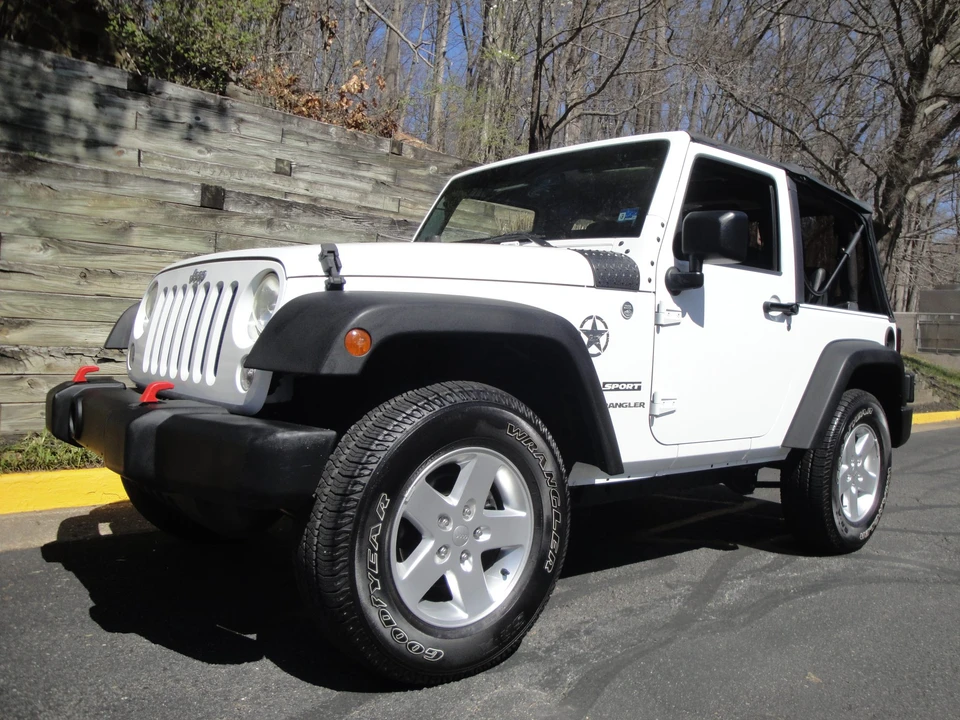 2014 Jeep JK Wrangler - Image 17 of 31