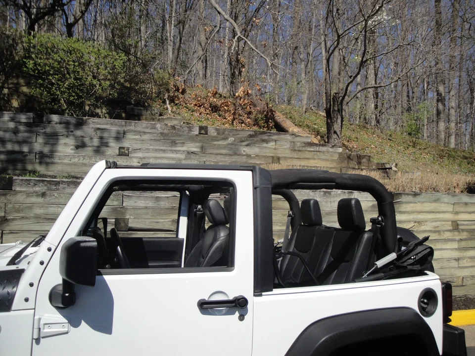 2014 Jeep JK Wrangler - Image 24 of 31