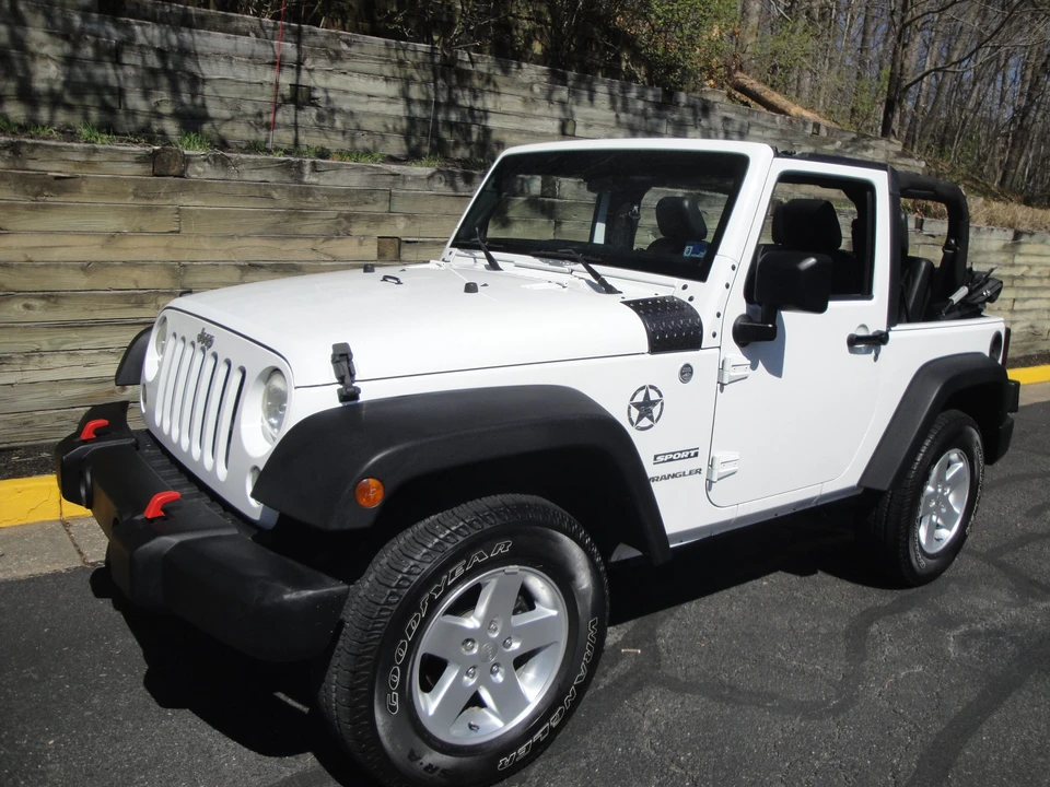 2014 Jeep JK Wrangler - Image 19 of 31