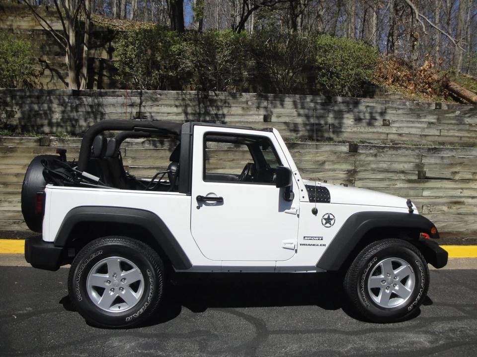 2014 Jeep JK Wrangler - Image 12 of 31