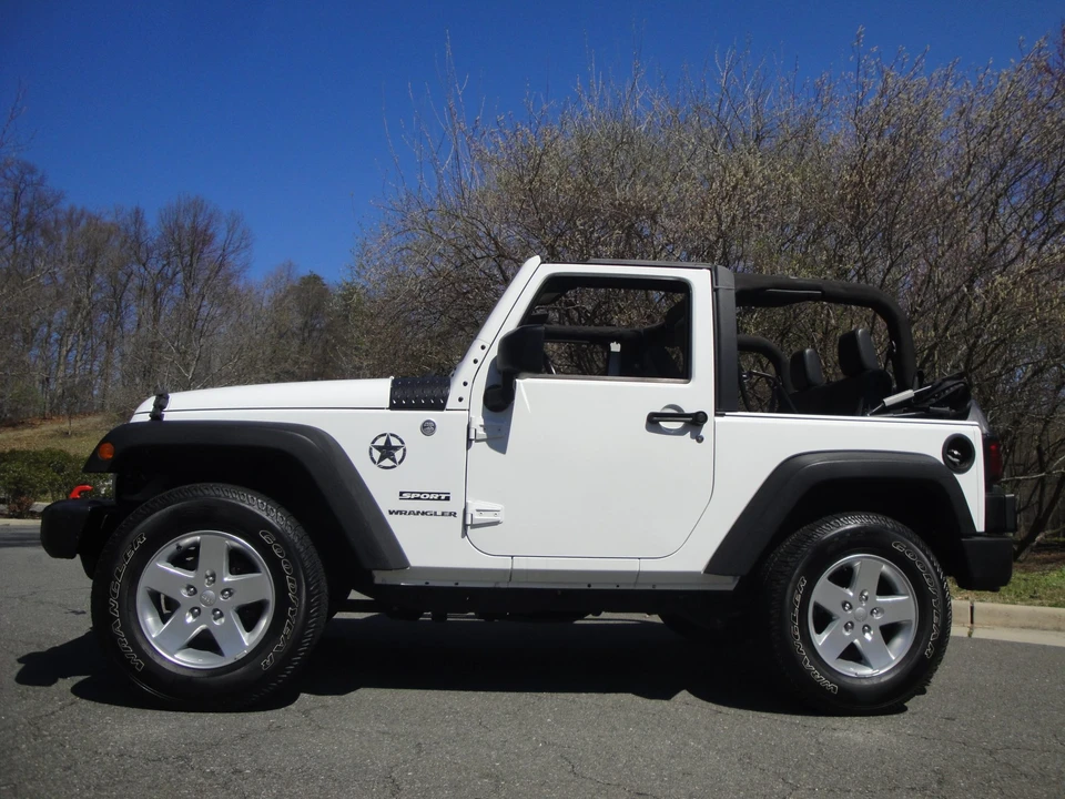 2014 Jeep JK Wrangler - Image 22 of 31