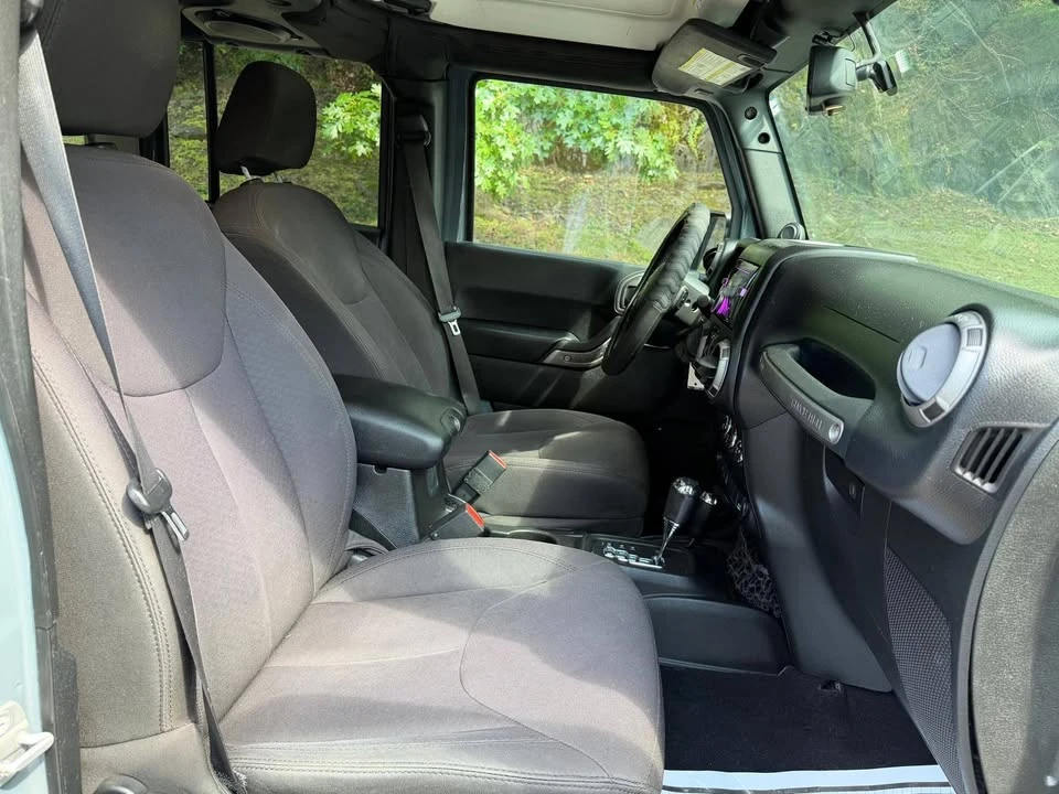 2014 Jeep JK Wrangler - Image 19 of 20