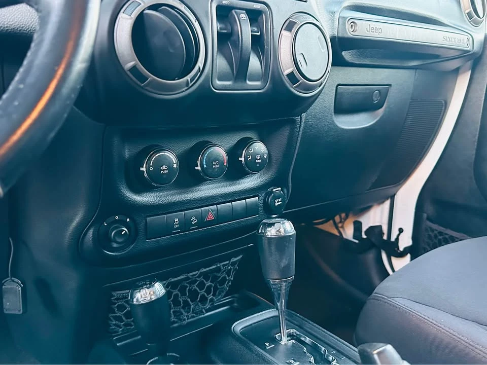 2014 Jeep JK Wrangler - Image 17 of 20