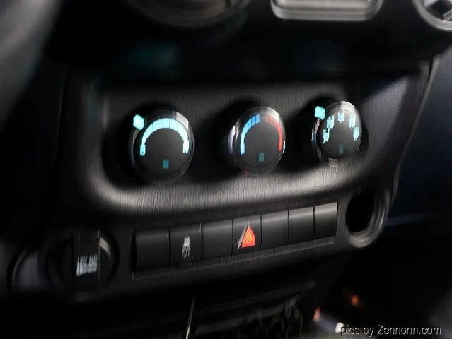 2014 Jeep JK Wrangler - Image 19 of 21