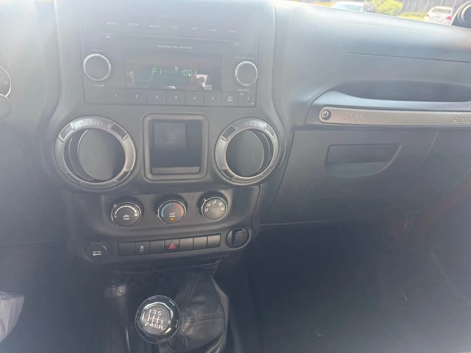 2014 Jeep JK Wrangler - Image 10 of 14