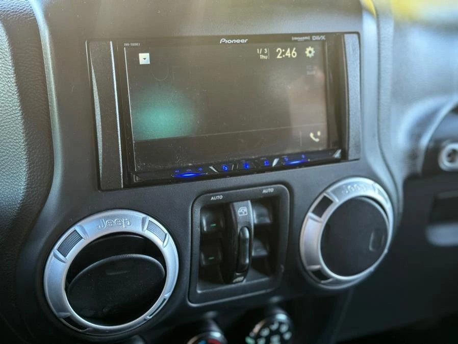 2014 Jeep JK Wrangler - Image 17 of 20