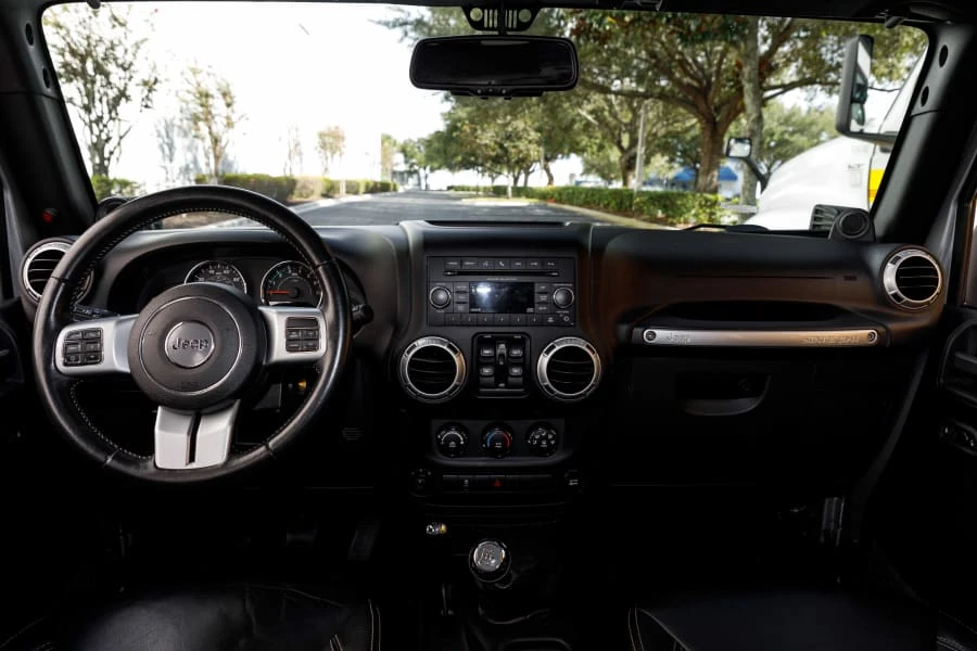 2014 Jeep JK Wrangler - Image 26 of 31