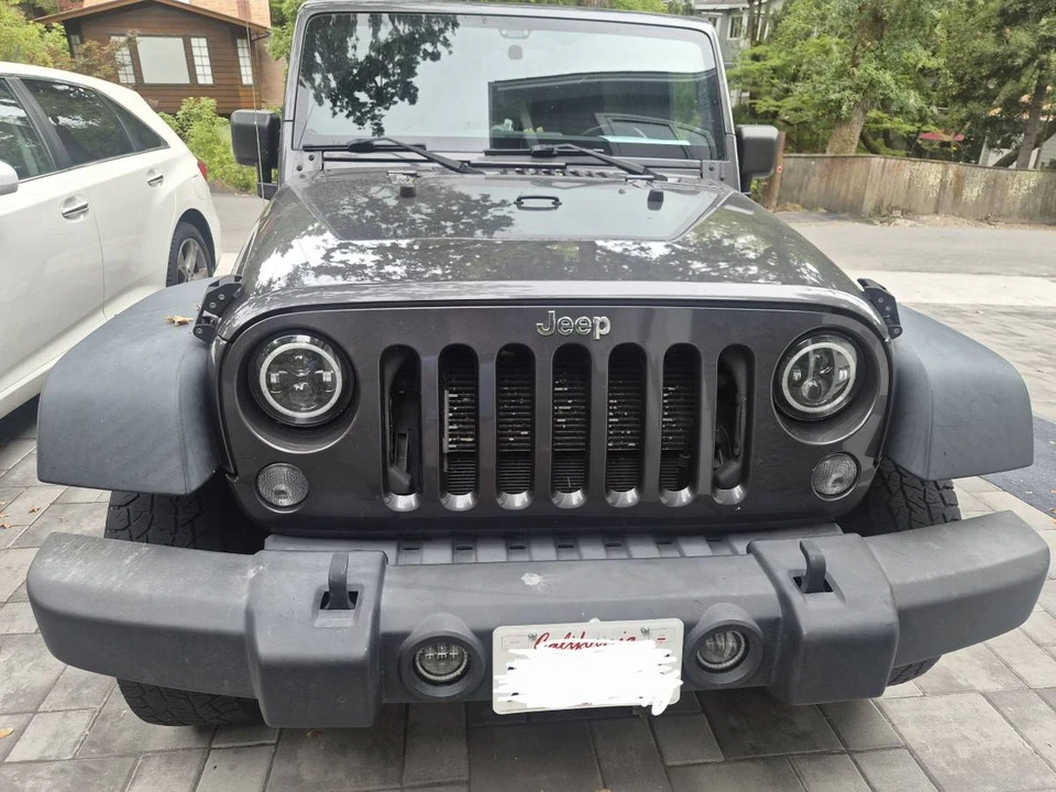 2014 Jeep JK Wrangler - Image 2 of 9