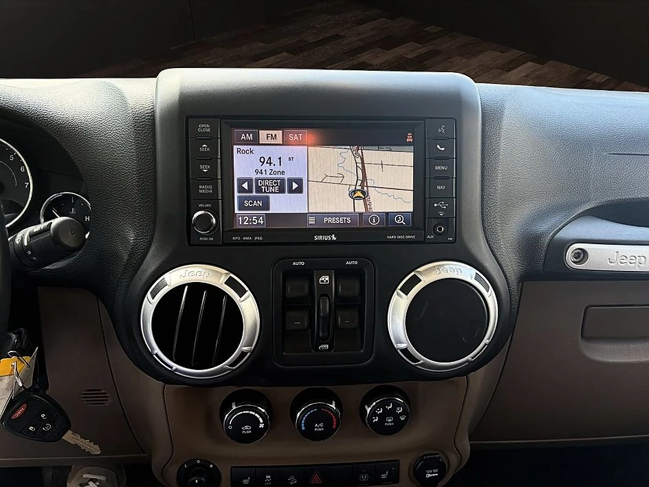 2014 Jeep JK Wrangler - Image 16 of 20