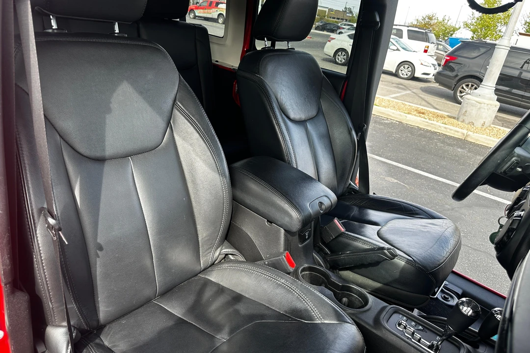 2014 Jeep JK Wrangler - Image 29 of 31
