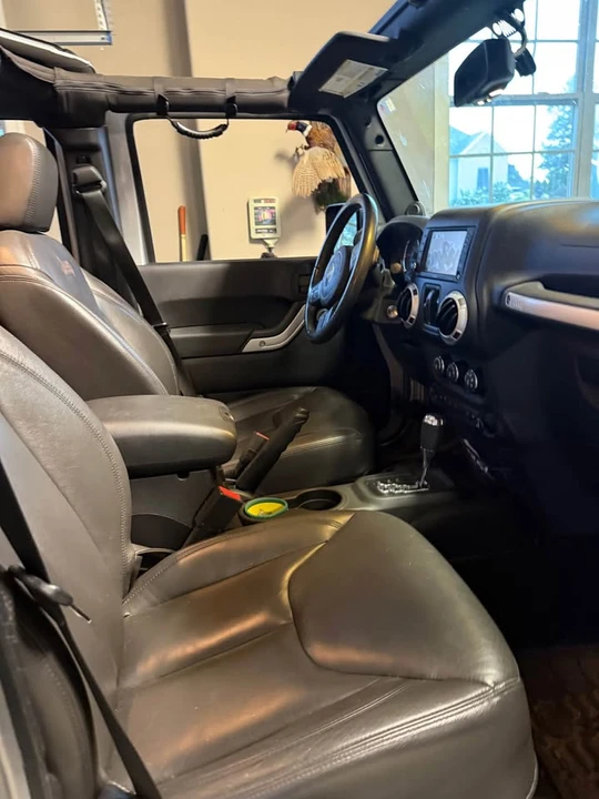2014 Jeep JK Wrangler - Image 2 of 2