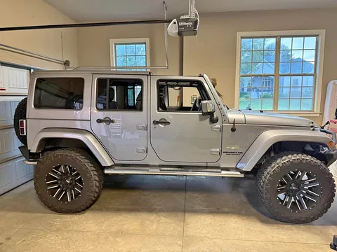 2014 Jeep Wrangler Unlimited Sahara 4xe