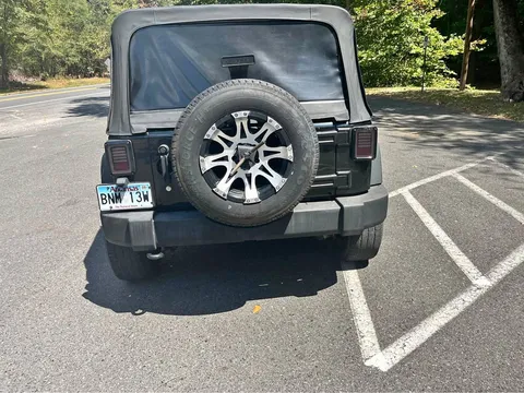 2014 Jeep Wrangler Unlimited Sport 4D
