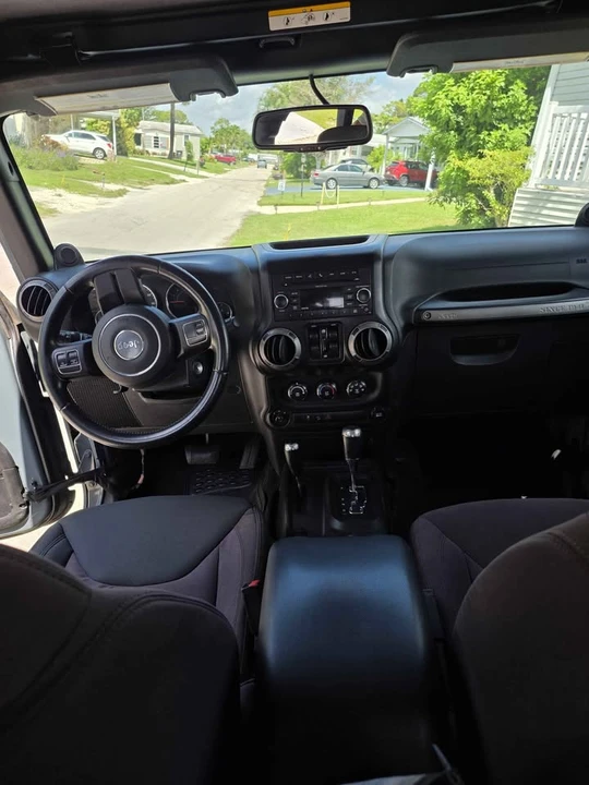 2014 Jeep JK Wrangler - Image 15 of 19