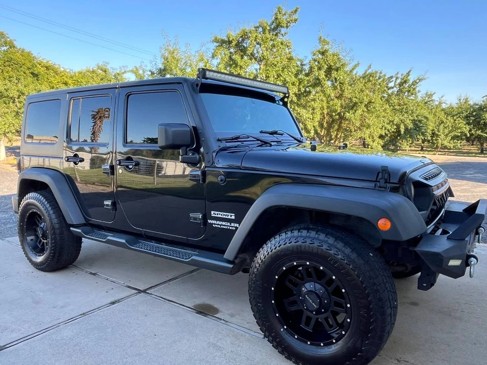 2014 Jeep JK Wrangler - Image 2 of 7