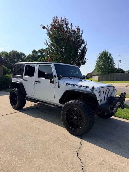 2014 Jeep JK Wrangler - Image 2 of 8