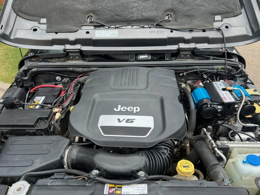 2014 Jeep JK Wrangler - Image 20 of 21