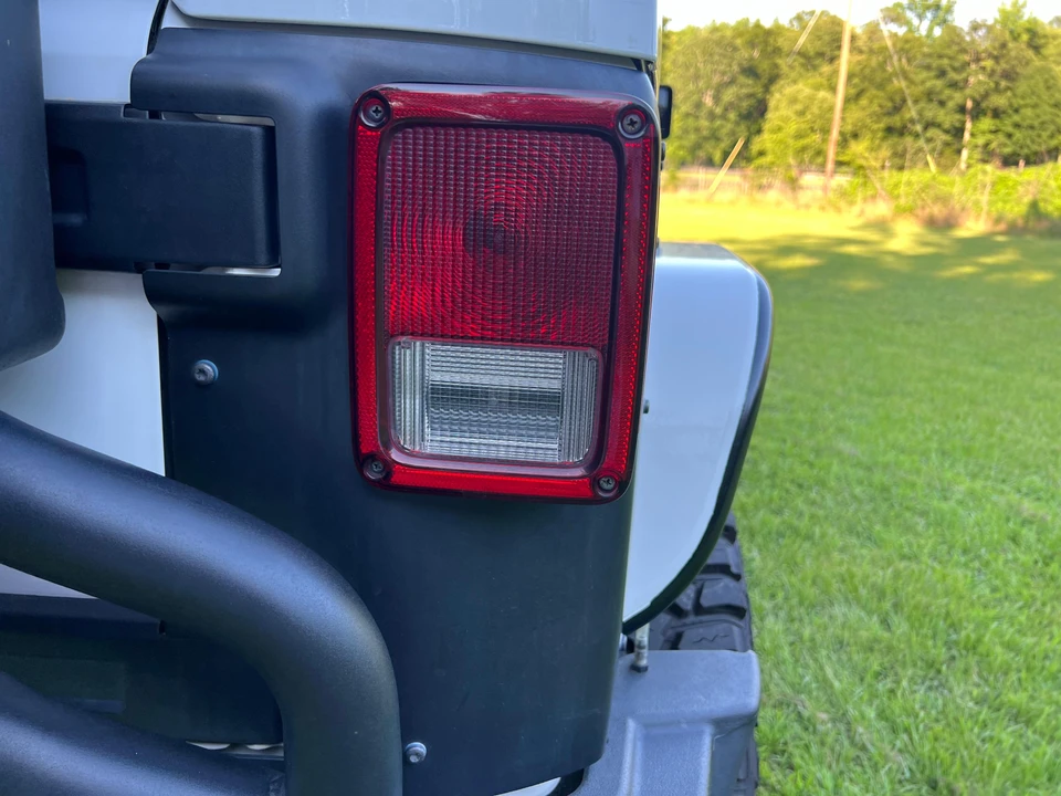 2014 Jeep JK Wrangler - Image 18 of 31