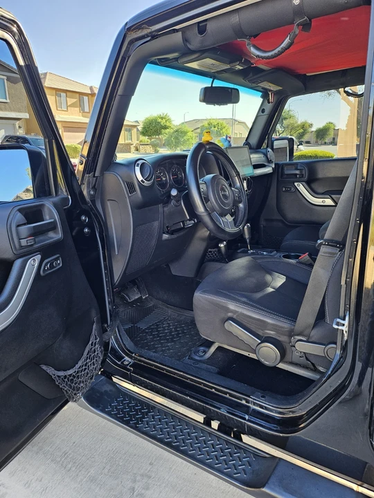 2014 Jeep Wrangler - Image 6 of 12