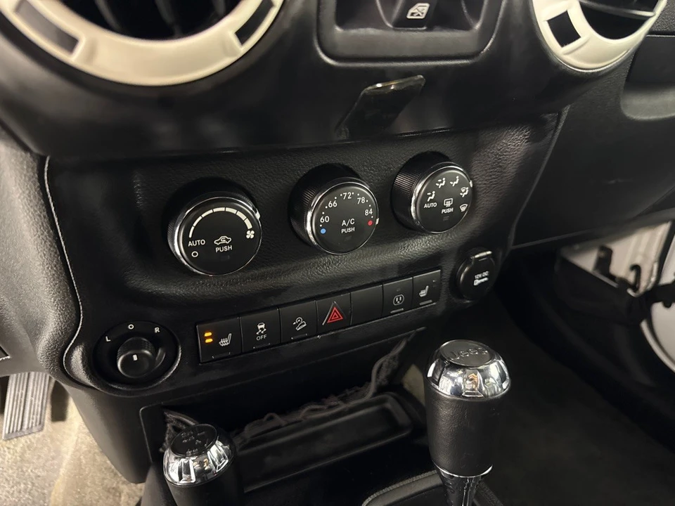 2014 Jeep JK Wrangler - Image 17 of 21