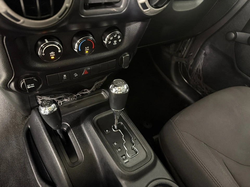 2014 Jeep JK Wrangler - Image 16 of 25