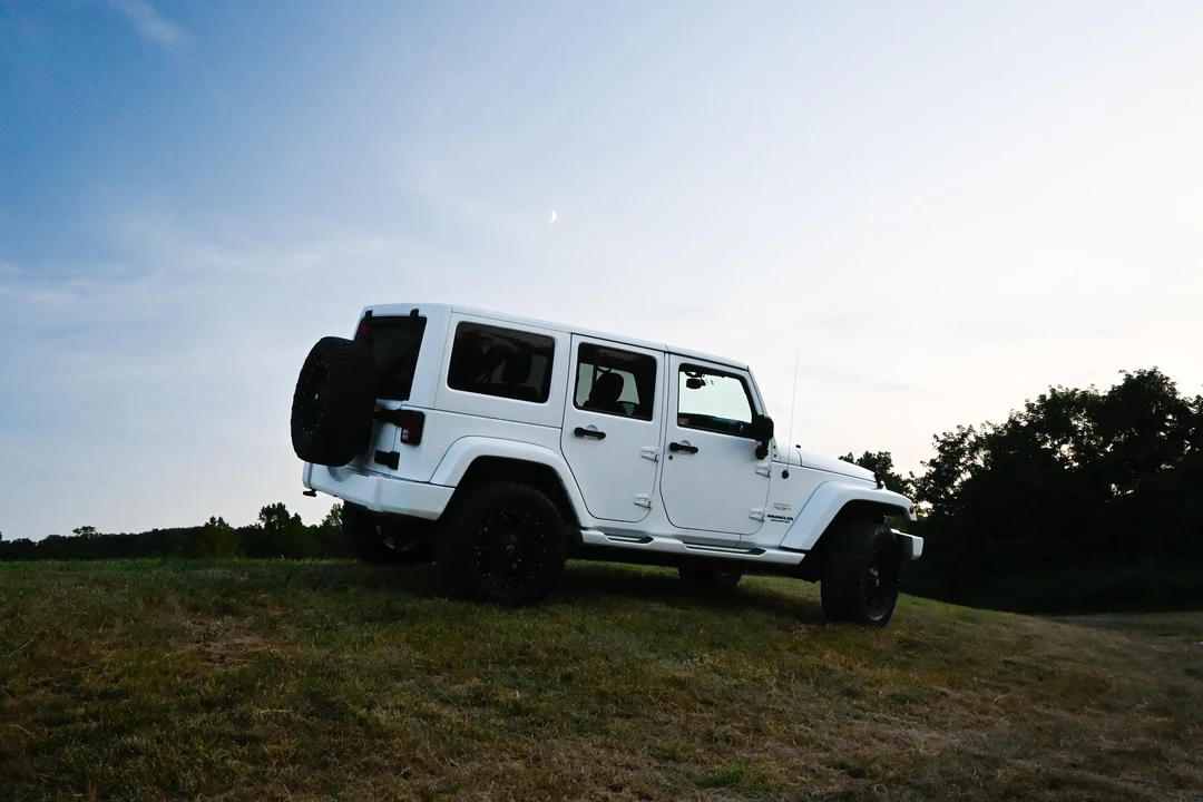 2014 Jeep JK Wrangler - Image 10 of 31