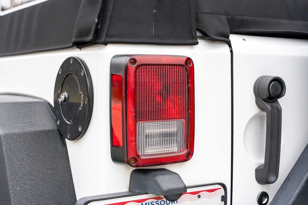 2014 Jeep JK Wrangler - Image 31 of 31