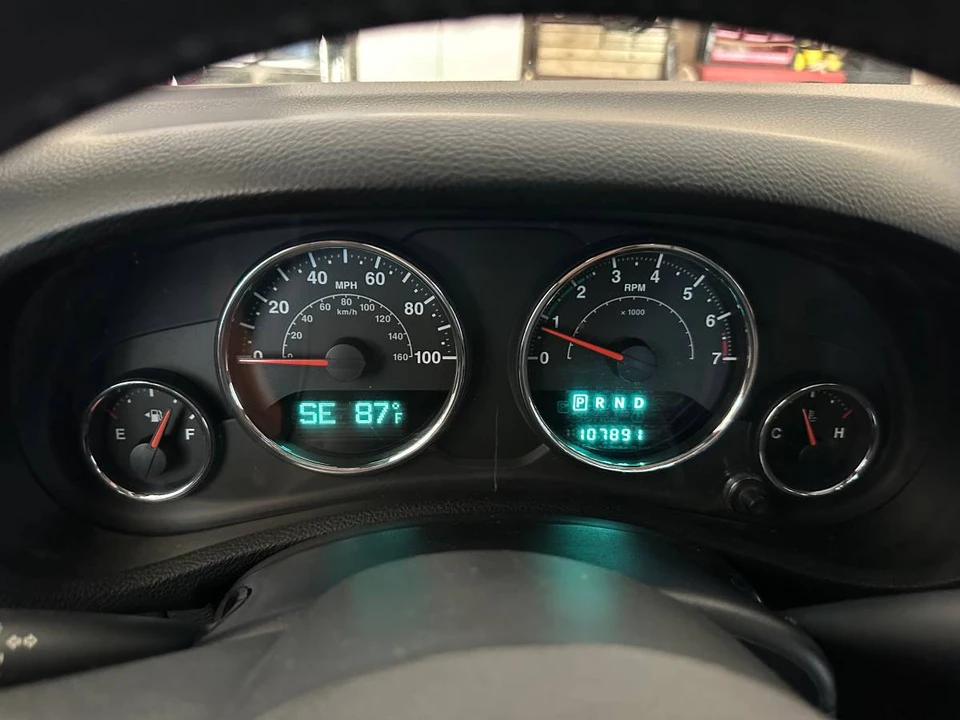 2014 Jeep JK Wrangler - Image 8 of 9