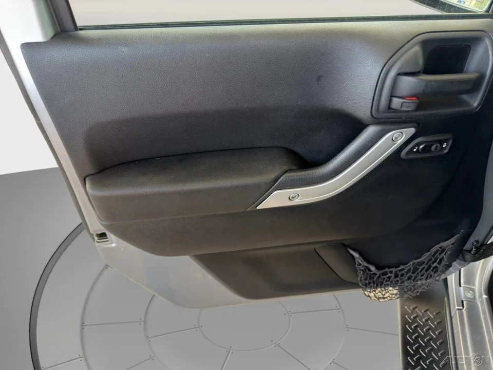 2014 Jeep JK Wrangler - Image 13 of 21