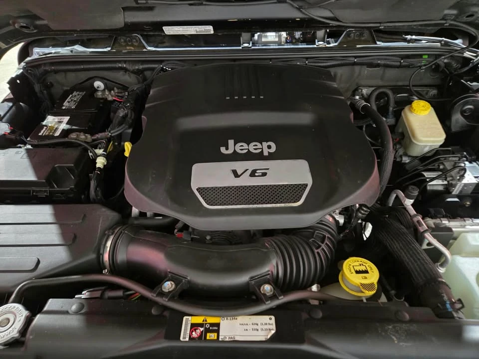 2014 Jeep JK Wrangler - Image 18 of 19